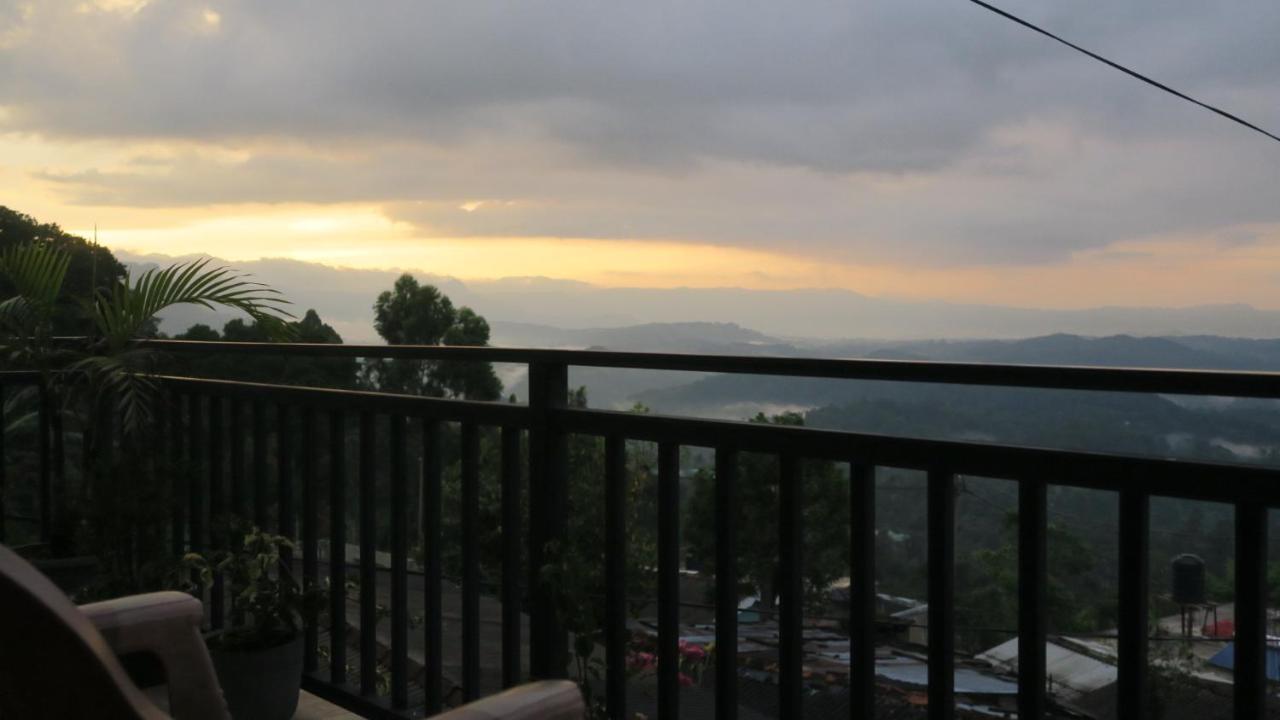 Nilowin Glenanore Guesthouse ฮาปูตาเล ภายนอก รูปภาพ