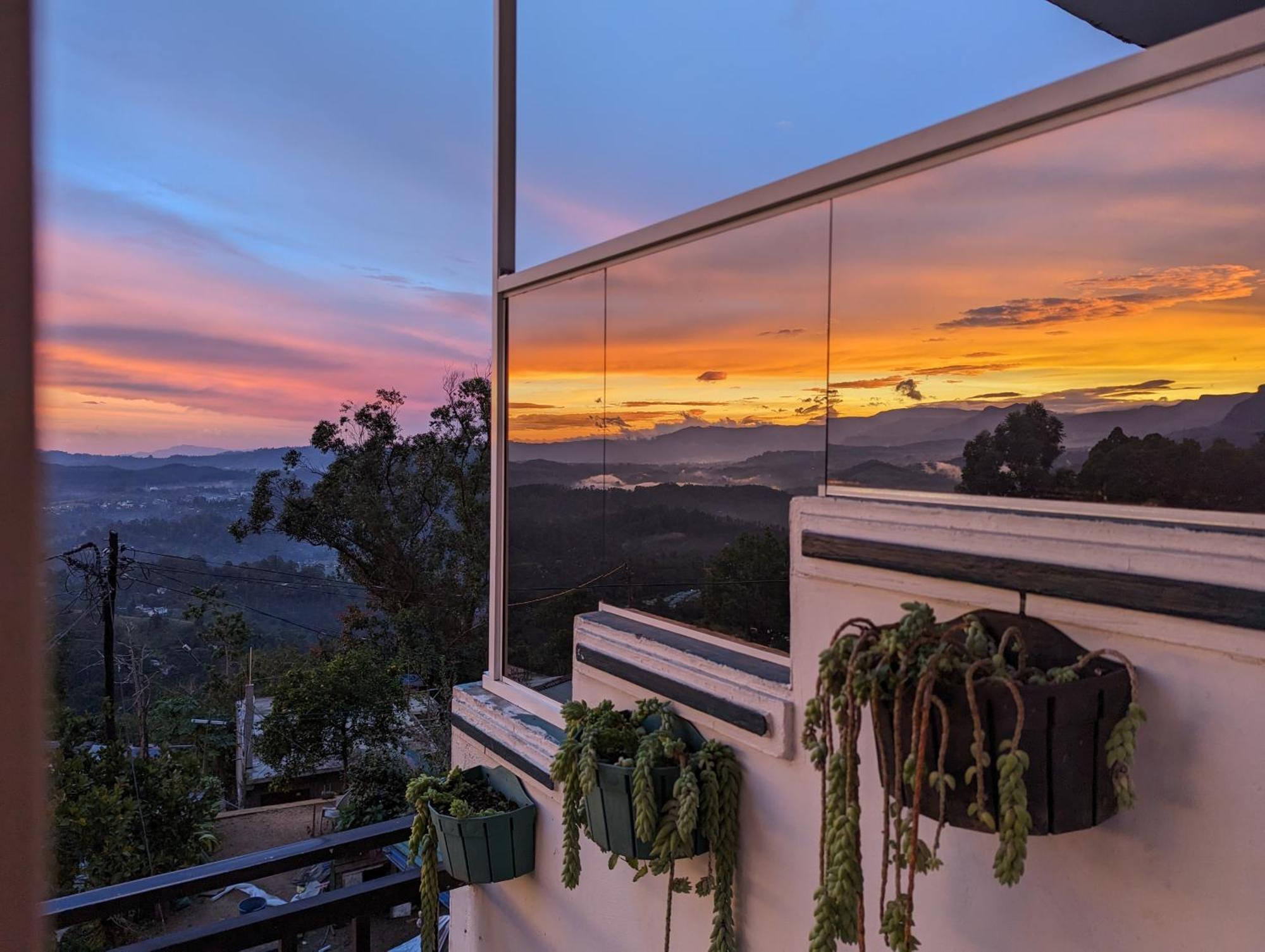 Nilowin Glenanore Guesthouse ฮาปูตาเล ภายนอก รูปภาพ