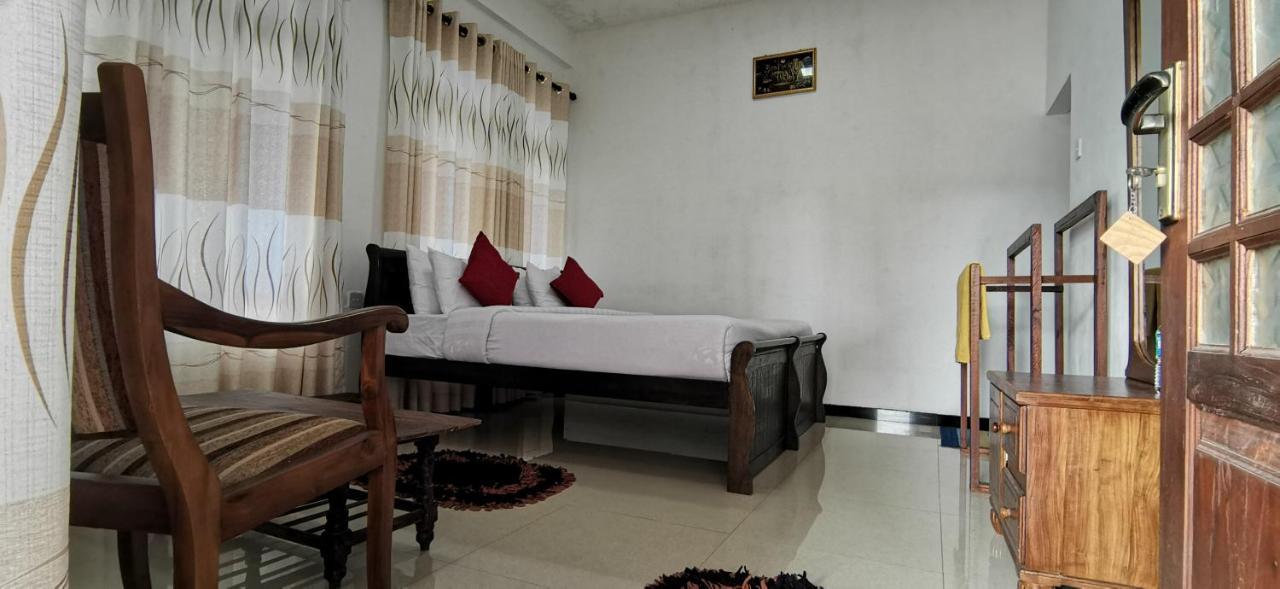 Nilowin Glenanore Guesthouse ฮาปูตาเล ภายนอก รูปภาพ