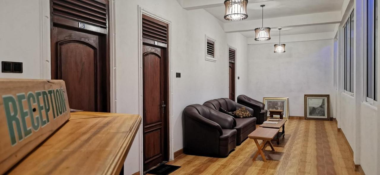 Nilowin Glenanore Guesthouse ฮาปูตาเล ภายนอก รูปภาพ